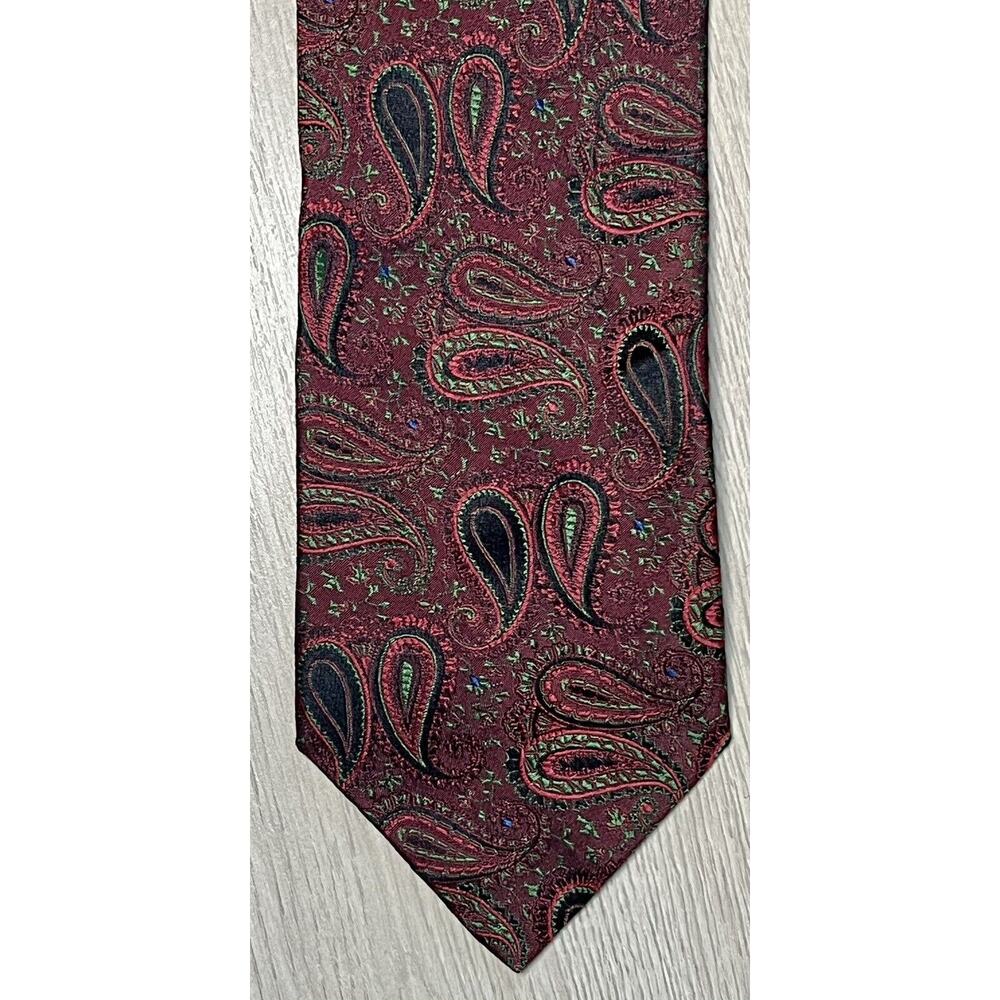 St 100% Silk Tie Made In Florence Italy Red Paisley
